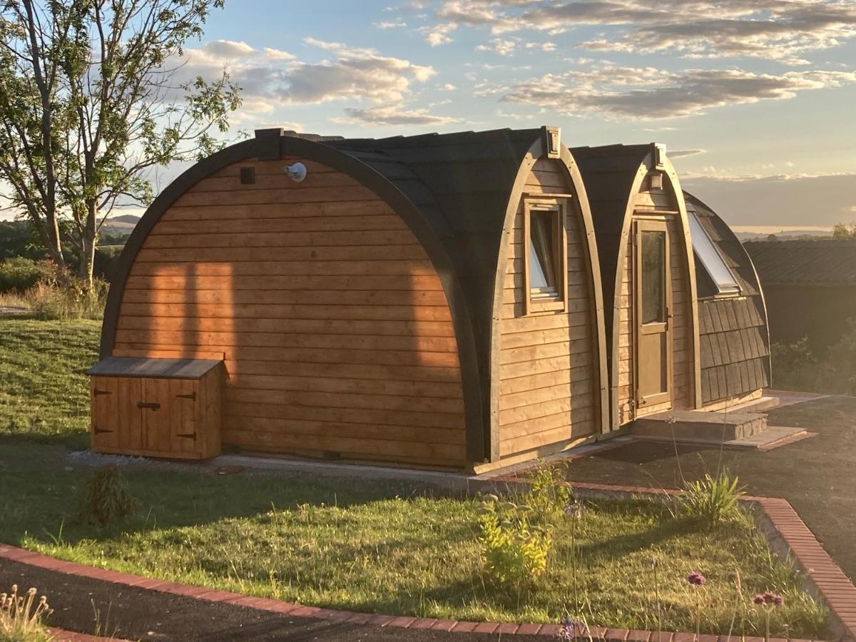 Hedgehog Glamping Pod School House Farm Hotel Leighton  Exterior photo